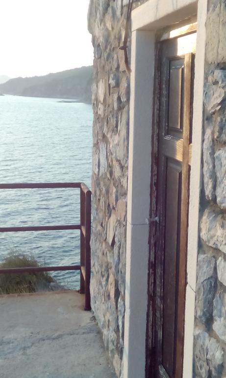 Villa Stone House In Buljarica Petrovac na moru Exterior foto