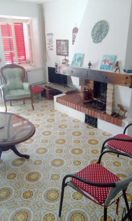 Villa Stone House In Buljarica Petrovac na moru Exterior foto