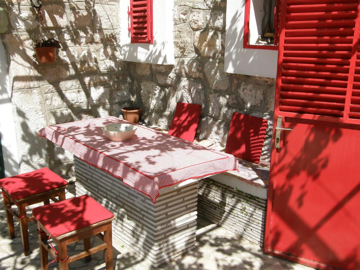 Villa Stone House In Buljarica Petrovac na moru Exterior foto